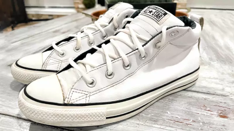 How To Clean Leather Converse Shoes – Leather